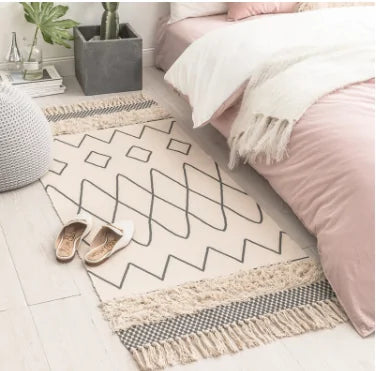 Stylish Tufted Cotton Rug-HomeAscent