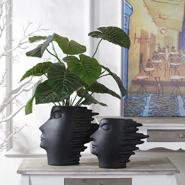 Abstract Face Vase