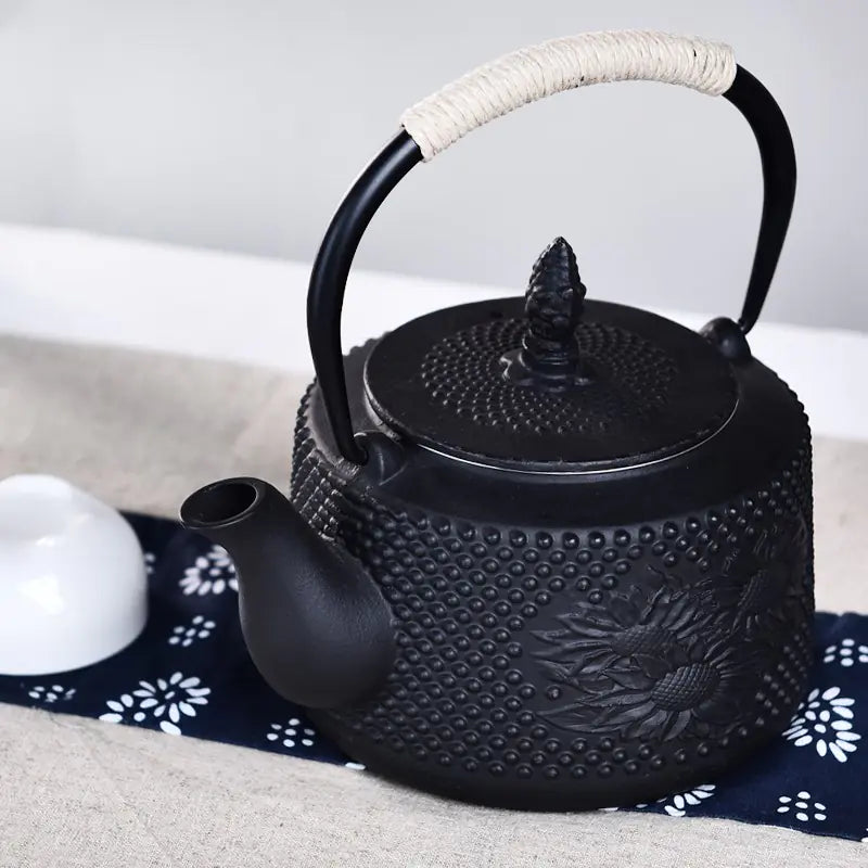 Sunflower Cast Iron Teapot | Elegant Tea & Kitchen Decor